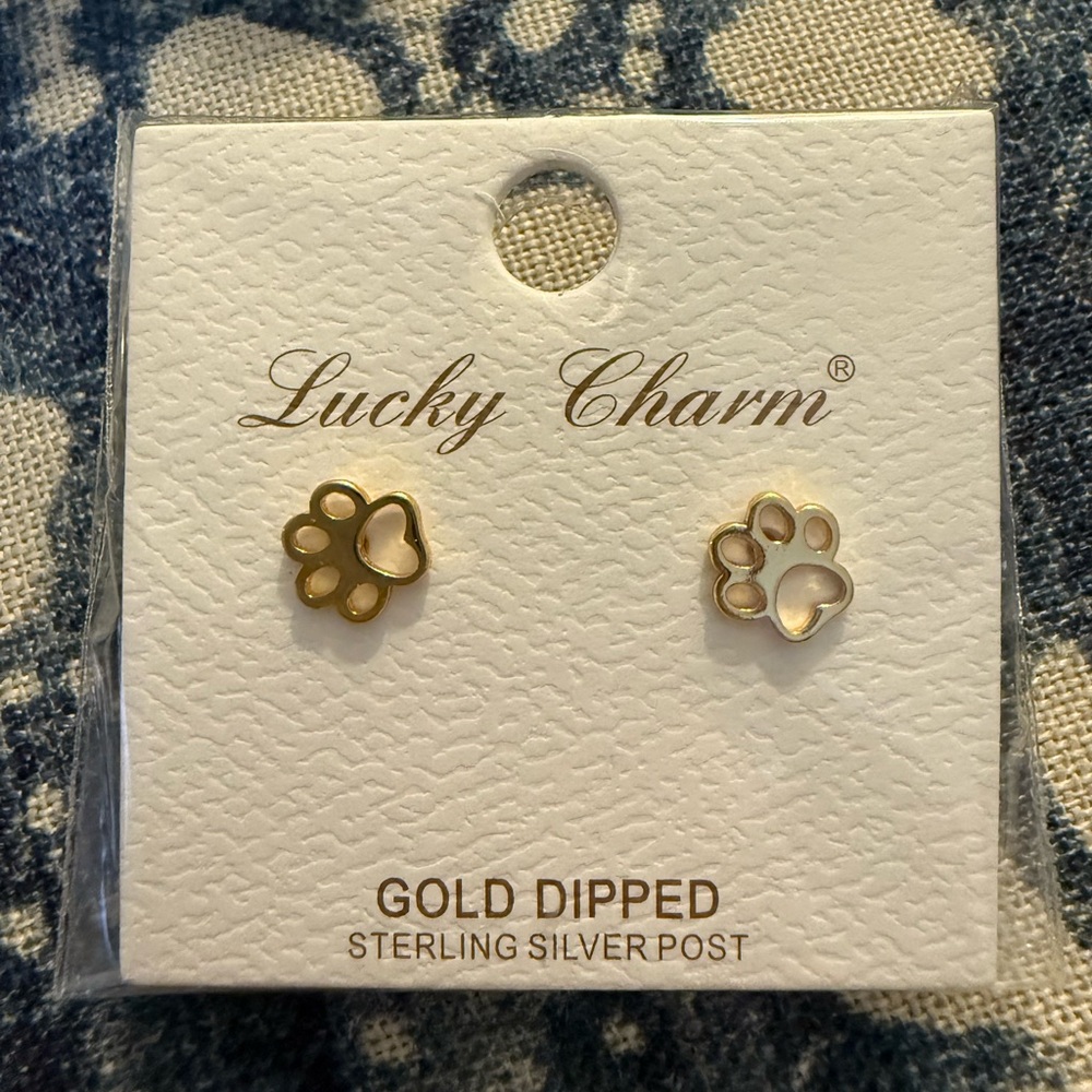 Lucky Charm 🐾 Stud Earrings | Sterling Silver/Yellow Gold Plated Puppy Paws